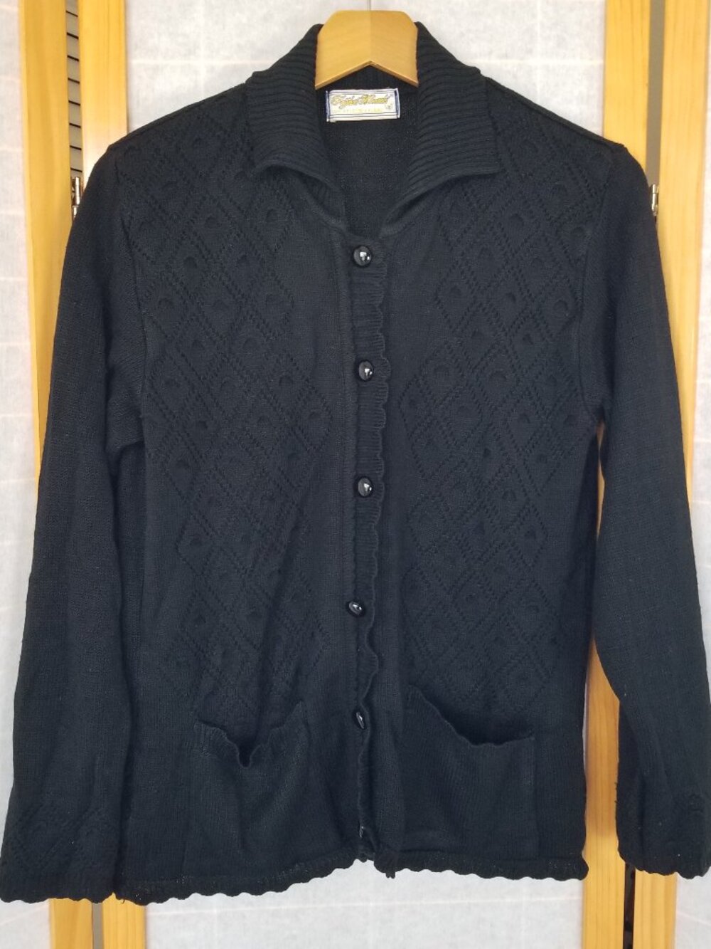 Women's Black Cardigan Sweater Button Up Collared Tejidos Monarch Knits Medium
